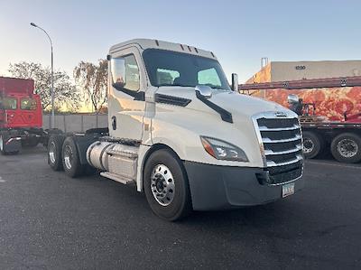 Used 2018 Freightliner Cascadia Detroit DD13 Semi Truck for sale #196945 - photo 1