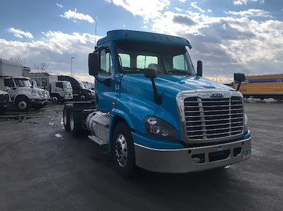 Used 2018 Freightliner Cascadia Detroit DD13 Semi Truck for sale #197211 - photo 1