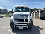 Used 2017 Freightliner Cascadia Detroit DD13 Semi Truck for sale #197247 - photo 2