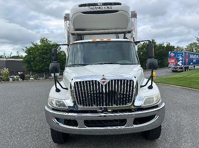 Used 2018 International DuraStar 4300 Morgan Truck Body Refrigerated Body T880R-50 with Liftgate for sale #197623 - photo 2
