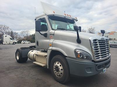 Used 2018 Freightliner Cascadia Detroit DD13 Semi Truck for sale #197822 - photo 1