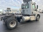 Used 2018 Freightliner Cascadia Detroit DD13 Semi Truck for sale #197825 - photo 7