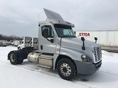 Used 2018 Freightliner Cascadia Detroit DD13 Semi Truck for sale #197829 - photo 1