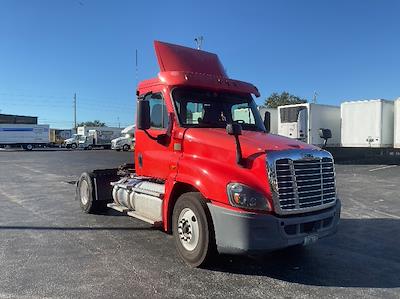 Used 2018 Freightliner Cascadia Detroit DD13 Semi Truck for sale #198245 - photo 1