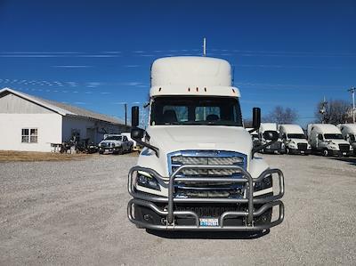 Used 2018 Freightliner Cascadia Detroit DD13 Semi Truck for sale #198315 - photo 2