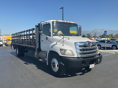 Used 2018 Hino 268A Single Cab Flatbed Truck for sale #199086 - photo 1