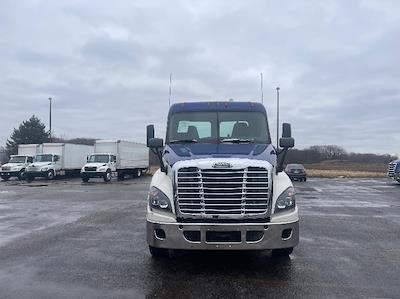 Used 2018 Freightliner Cascadia Detroit DD13 Semi Truck for sale #200565 - photo 2