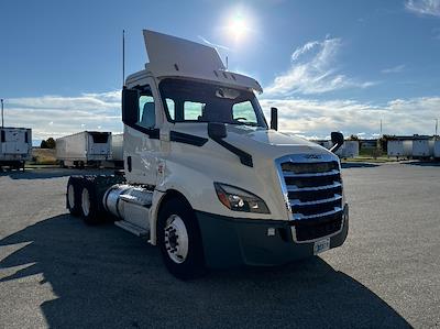 Used 2018 Freightliner Cascadia Detroit DD13 Semi Truck for sale #201217 - photo 1