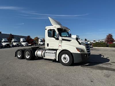 Used 2018 Freightliner Cascadia Detroit DD13 Semi Truck for sale #201218 - photo 1