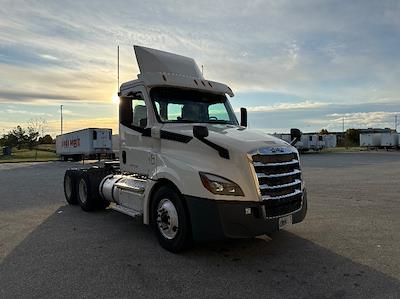 Used 2018 Freightliner Cascadia Detroit DD13 Semi Truck for sale #201221 - photo 1