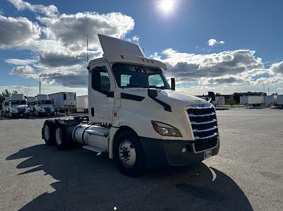 Used 2018 Freightliner Cascadia Detroit DD13 Semi Truck for sale #201227 - photo 1