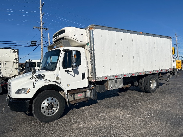 Used 2018 Freightliner M2 106 - photo 5