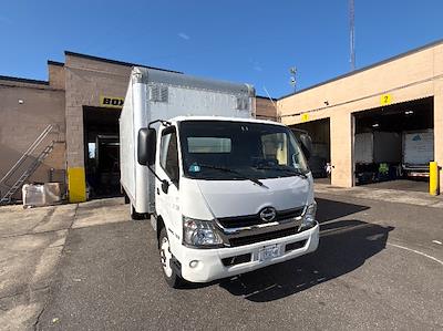 Used 2018 Hino 195 Single Cab Morgan Truck Body Box Truck with Liftgate for sale #201358 - photo 1