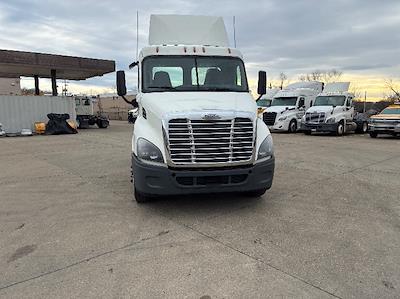 Used 2018 Freightliner Cascadia Detroit DD13 Semi Truck for sale #201378 - photo 2