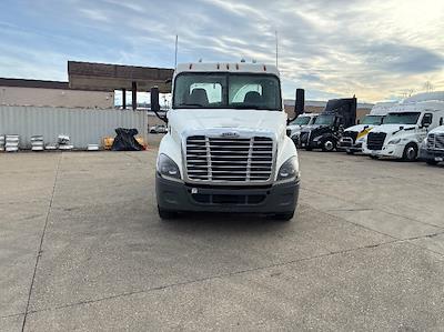 Used 2018 Freightliner Cascadia Detroit DD13 Semi Truck for sale #201382 - photo 2