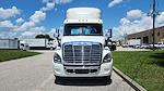 Used 2018 Freightliner Cascadia Detroit DD15AT Semi Truck for sale #202202 - photo 2