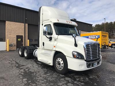 Used 2018 Freightliner Cascadia Detroit DD15AT Semi Truck for sale #202210 - photo 1