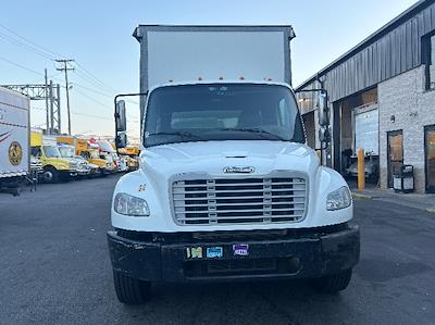 Used 2018 Freightliner M2 106 Glass Body for sale #202224 - photo 2