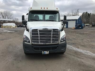 Used 2018 Freightliner Cascadia Detroit DD13 Semi Truck for sale #202643 - photo 2