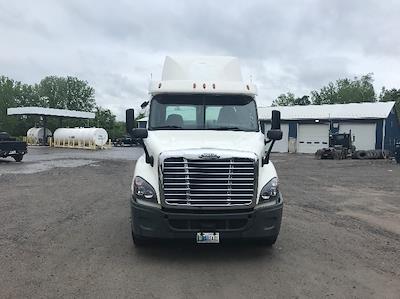 Used 2018 Freightliner Cascadia Detroit DD13 Semi Truck for sale #202651 - photo 2