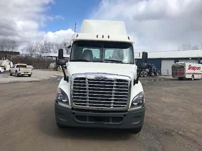 Used 2018 Freightliner Cascadia Detroit DD13 Semi Truck for sale #202652 - photo 2