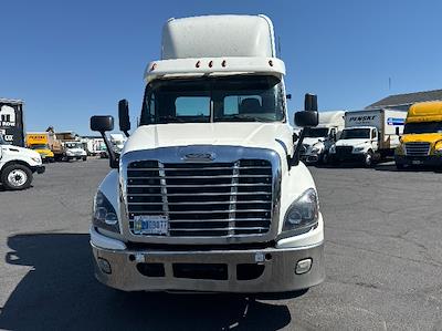 Used 2018 Freightliner Cascadia Detroit DD13 Semi Truck for sale #202681 - photo 2