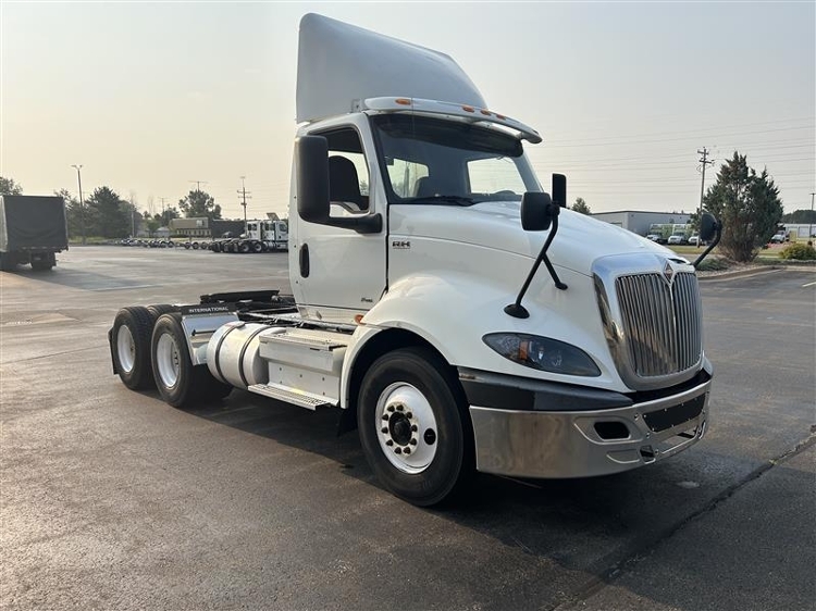 Used 2018 International RH - photo 1