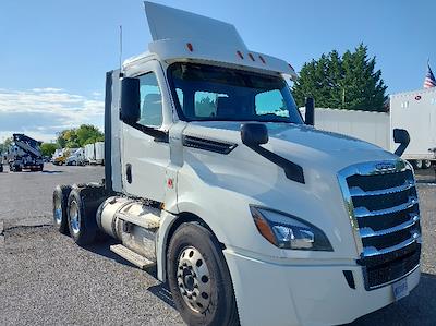 Used 2018 Freightliner Cascadia Detroit DD13 Semi Truck for sale #202978 - photo 1