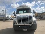 Used 2019 Freightliner Cascadia Detroit DD13 Semi Truck for sale #203298 - photo 2