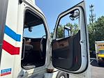 Used 2019 Freightliner Cascadia Detroit DD15AT Semi Truck for sale #204719 - photo 12