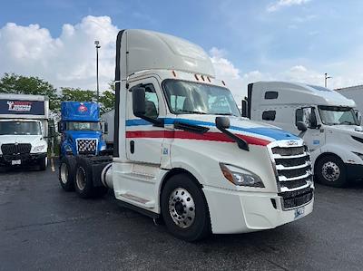 Used 2019 Freightliner Cascadia Detroit DD15AT Semi Truck for sale #204726 - photo 1