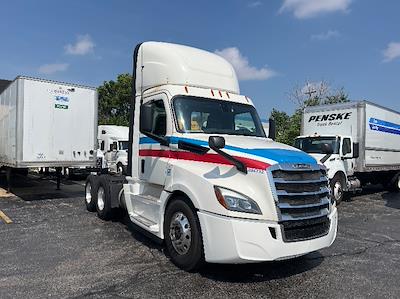 Used 2019 Freightliner Cascadia Detroit DD15AT Semi Truck for sale #204732 - photo 1