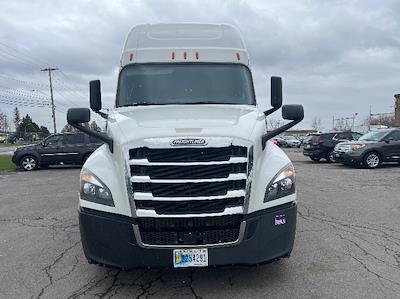 Used 2020 Freightliner Cascadia Cummins X15 Semi Truck with Sleeper Cab for sale #20475 - photo 2