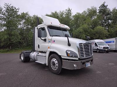 Used 2018 Freightliner Cascadia Detroit DD13 Semi Truck for sale #205165 - photo 1