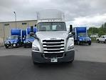 Used 2019 Freightliner Cascadia Detroit DD15AT Semi Truck for sale #205198 - photo 3