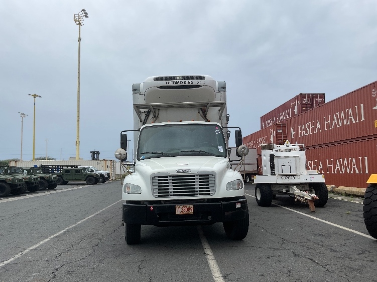 Used 2018 Freightliner M2 106 - photo 2