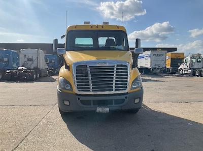Used 2019 Freightliner Cascadia Detroit DD13 Semi Truck for sale #205755 - photo 2