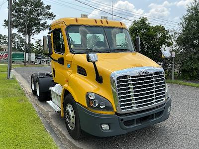 Used 2019 Freightliner Cascadia Detroit DD13 Semi Truck for sale #205770 - photo 1