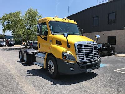 Used 2019 Freightliner Cascadia Detroit DD13 Semi Truck for sale #205802 - photo 1
