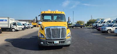 Used 2019 Freightliner Cascadia Detroit DD13 Semi Truck for sale #205816 - photo 2