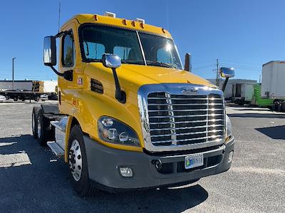 Used 2019 Freightliner Cascadia Detroit DD13 Semi Truck for sale #205839 - photo 1