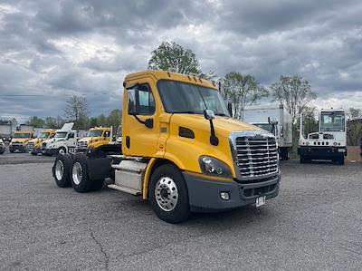 Used 2019 Freightliner Cascadia Detroit DD13 Semi Truck for sale #205859 - photo 1