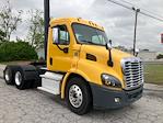 Used 2019 Freightliner Cascadia Detroit DD13 Semi Truck for sale #205952 - photo 1