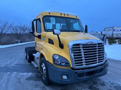 Used 2019 Freightliner Cascadia Detroit DD13 Semi Truck for sale #205979 - photo 1
