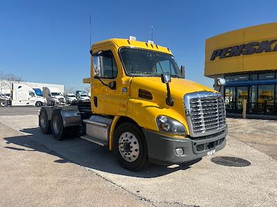 Used 2019 Freightliner Cascadia Detroit DD13 Semi Truck for sale #206134 - photo 1