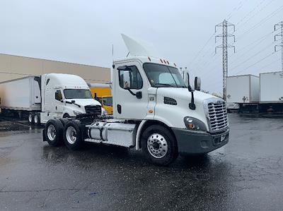 Used 2019 Freightliner Cascadia Detroit DD13 Semi Truck for sale #206152 - photo 1