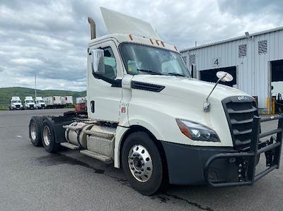Used 2019 Freightliner Cascadia Detroit DD13 Semi Truck for sale #206334 - photo 1
