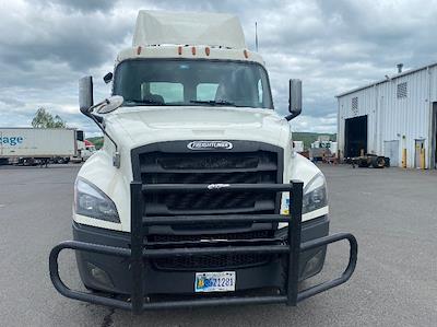 Used 2019 Freightliner Cascadia Detroit DD13 Semi Truck for sale #206334 - photo 2