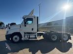 Used 2019 Freightliner Cascadia Detroit DD13 Semi Truck for sale #206451 - photo 4