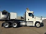 Used 2019 Freightliner Cascadia Detroit DD13 Semi Truck for sale #206451 - photo 8